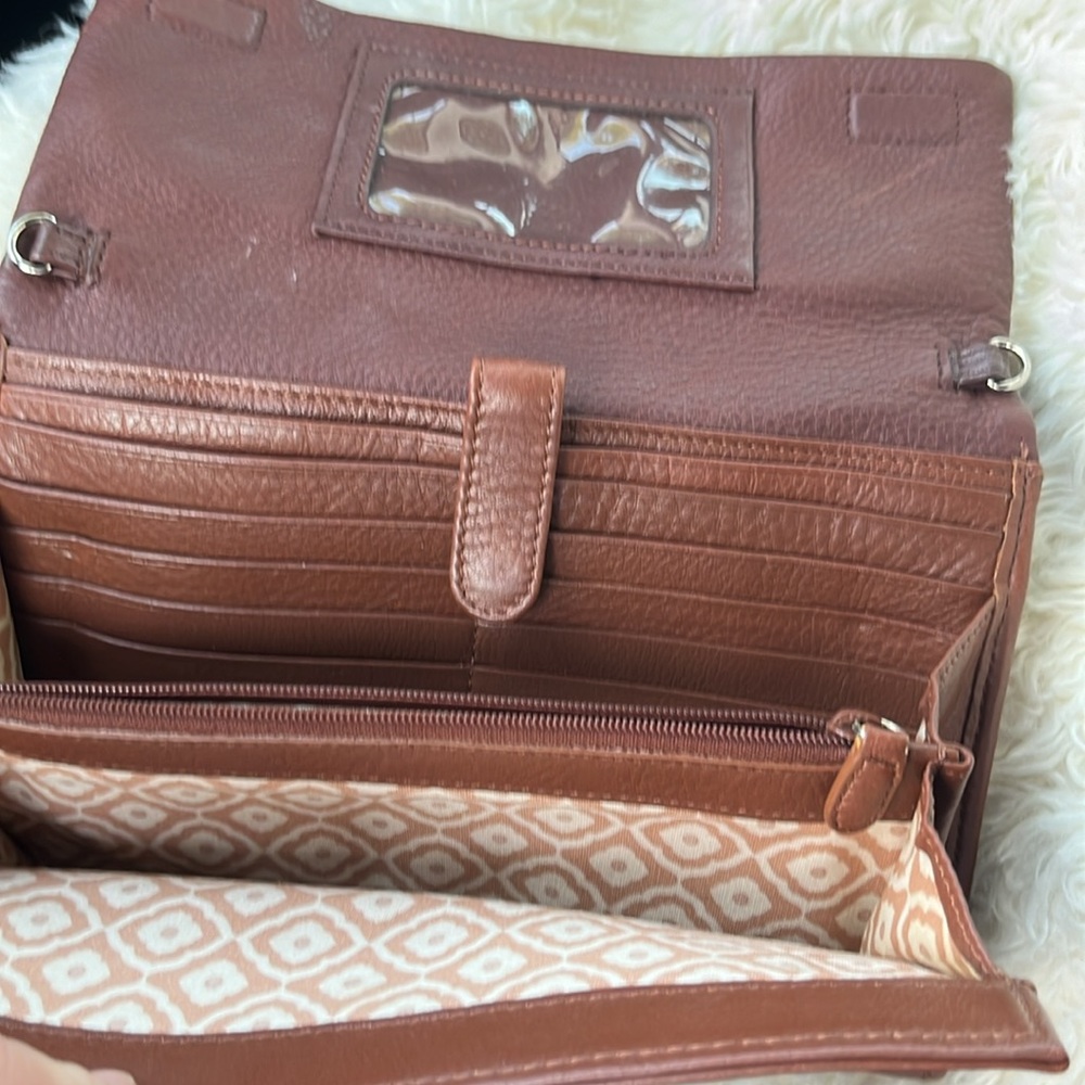 Brighton Two-tone Brown Pebbled Leather Monochromatic Bag Purse Wallet Wristlet - Picture 7 of 13